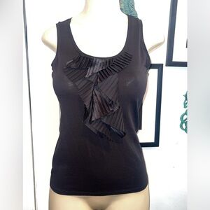 Ann Taylor Black Pleated Tank Top Sleeveless Scoop Neck Tuxedo Style Small NWOT